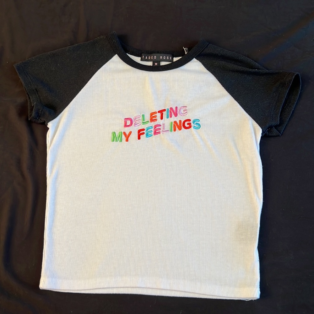 Crop tops bundle - Picture 3 of 7